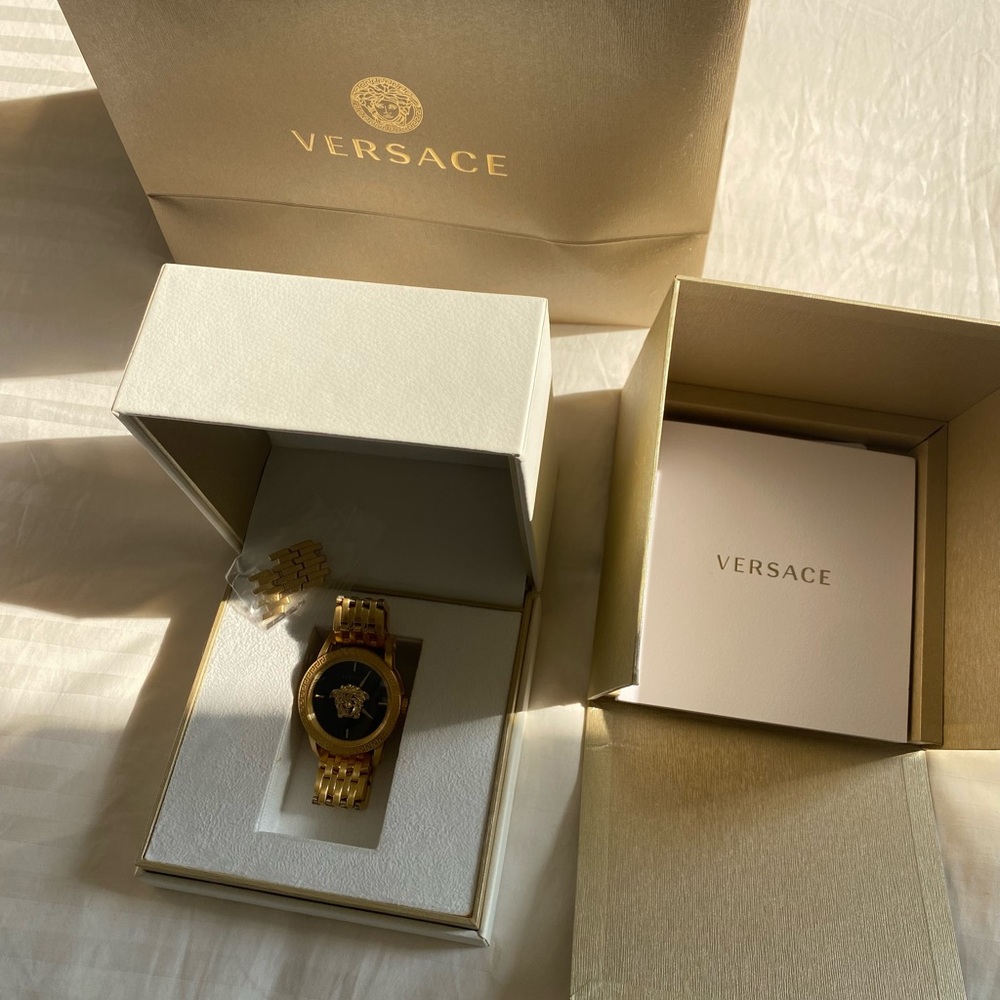 Versace Palazzo Empire black gold Stainless Steel Men's Watch NEW - Picture 5 of 12